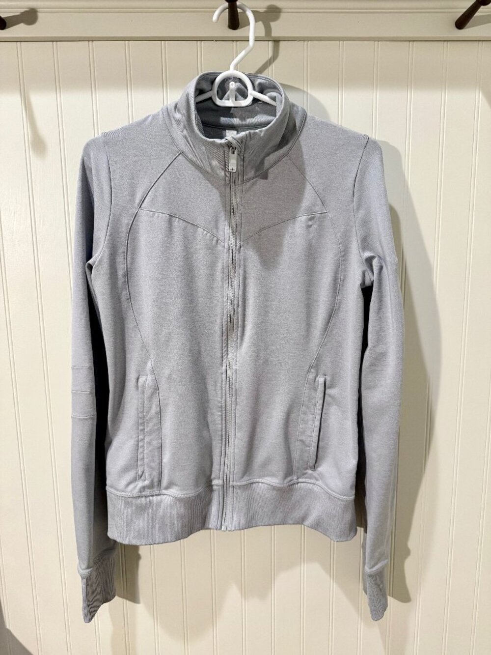 Alo grey athletic jacket